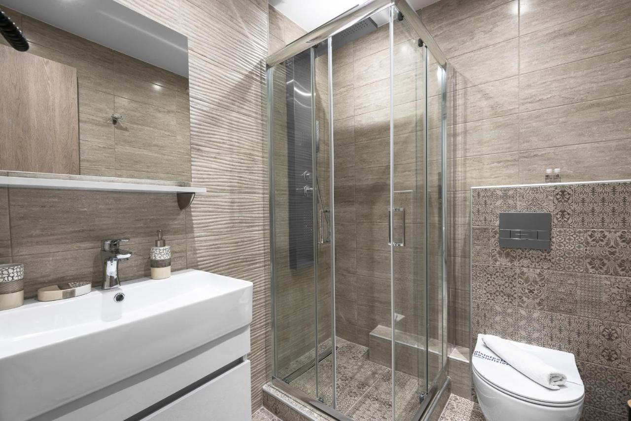 Lausanne, Nilie Hospitality Mgmt テッサロニキ エクステリア 写真